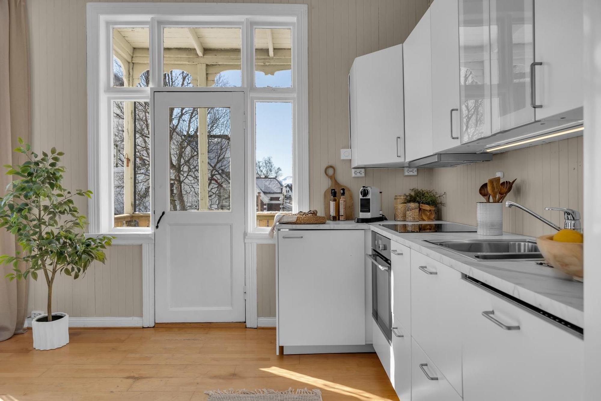 Amazing Tromso City Apartment With Free Parking And Lovely City Views! Tromsø Exterior foto